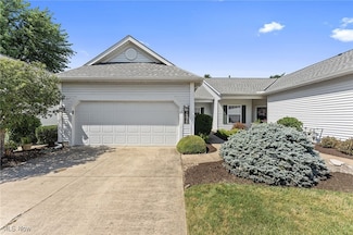 33972 Honeysuckle Ln Unit 56, North Ridgeville, OH 44039