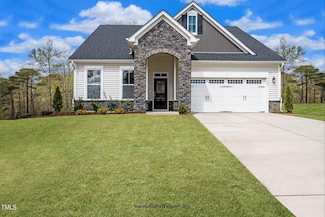 11 Claude Creek Dr, Smithfield, NC 27520