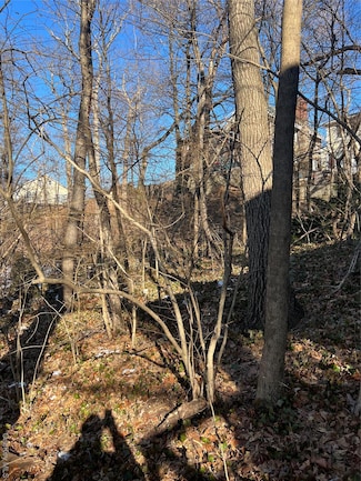 102 Courter Ave, Yonkers, NY 10705