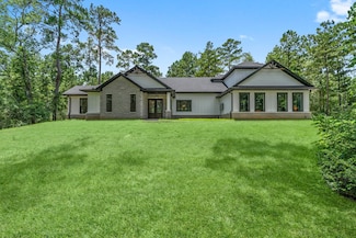 207 Fire Sky Rd, Huntsville, TX 77340