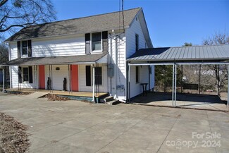 2655 Harris Henrietta Rd, Mooresboro, NC 28114