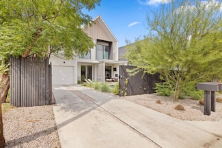 704 W Elizabeth St Unit 1 & 2, Austin, TX 78704