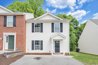 6725 Woodcreeper Dr, Roanoke, VA 24019