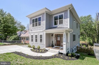 2616 Memorial St, Alexandria, VA 22306