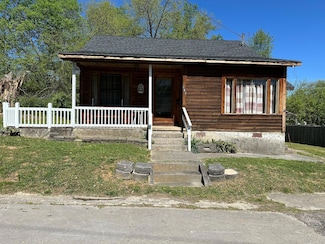 141 Broadway St, Dayton, TN 37321