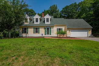 49 Oak Ridge Rd, Weare, NH 03281