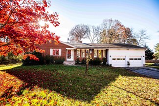 17 Connell Dr, Salem, NH 03079