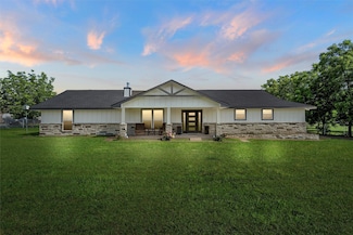 1125 Shilling Dr, Elm Mott, TX 76640