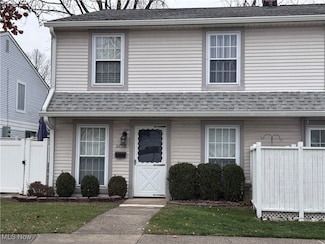 20356 Williamsburg Ct Unit 201D, Middleburg Heights, OH 44130