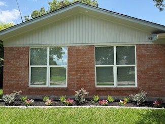 3923 Hickok Ln, Houston, TX 77047