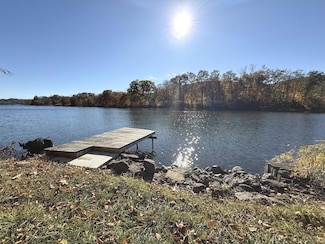 11 Bogus Hill Rd, New Fairfield, CT 06812