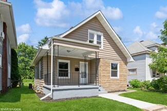 1009 Johnson St, South Bend, IN 46628