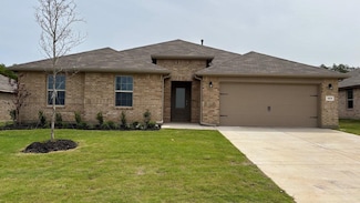 409 Sunflower Trail, Cleburne, TX 76033
