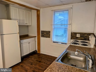 25 Washington Ave Unit D, Williamstown, NJ 08094