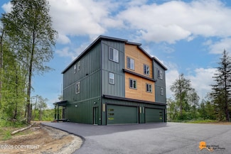 6338 W Commadore Ln Unit 1, Wasilla, AK 99654