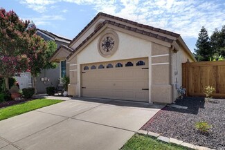 915 Tipperary Dr, Vacaville, CA 95688