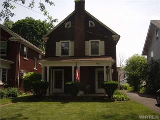4027 McKoon Ave, Niagara Falls, NY 14305