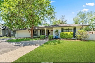 880 Lobdell Ave, Baton Rouge, LA 70806