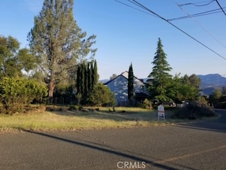 15622 Little Peak Rd, Hidden Valley Lake, CA 95467