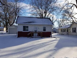 1203 Main St, Columbus Junction, IA 52738