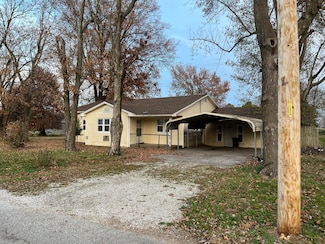 605 4th St, Purdy, MO 65734