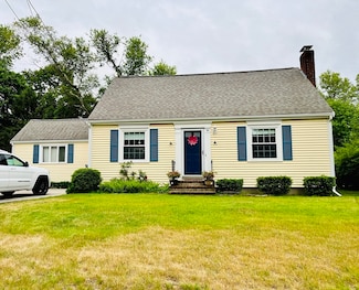 64 Park Ave W, South Weymouth, MA 02190