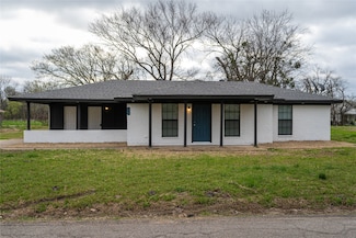 501 SW 8th St, Cooper, TX 75432