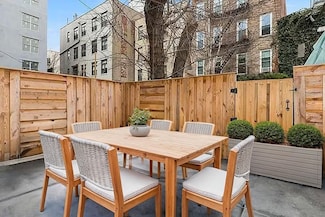 35 Lexington Ave Unit 1-R, Brooklyn, NY 11238