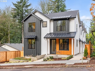 5211 SW Vacuna St, Portland, OR 97219