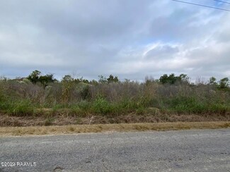 9712 Romules Rd, Kaplan, LA 70548