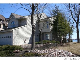 46553 Tennis Island Rd, Wellesley Island, NY 13640