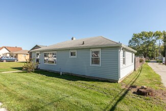 235 N Adams St, Brownsburg, IN 46112