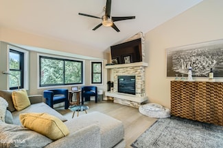 11 Spruce Cir, Edwards, CO 81632