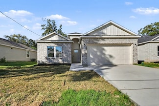 2008 Bellview St, La Marque, TX 77568