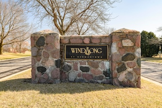 W150N10062 Windsong Cir W, Germantown, WI 53022