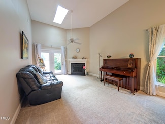 186 St Andrews Ln, Chapel Hill, NC 27517