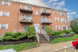 304 Highland Trace, Highland Heights, KY 41076