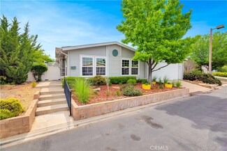 225 Lark Dr, Paso Robles, CA 93446