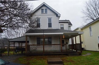 820 3rd St, Rochester, PA 15074
