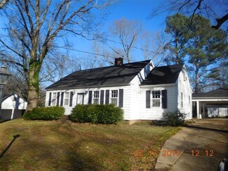 412 North Ave, Henderson, TN 38340