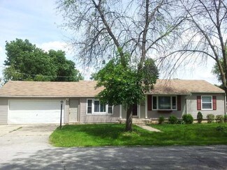 1103 Grand Ave, Aurora, IL 60506