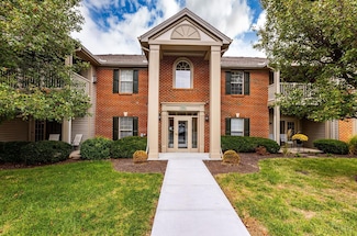 7991 Pinnacle Point Dr, West Chester, OH 45069