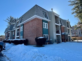 2 Roedean Dr Unit UA304, Nashua, NH 03063