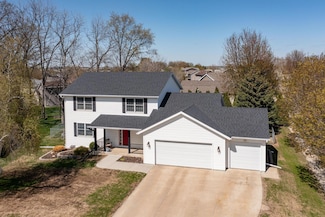 4901 Manor Ridge Ln NW, Rochester, MN 55901