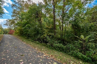 1.8ac Baker Mountain Rd, Sparta, TN 38583