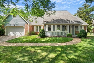 513 Meadow Creek Ln, Saint Louis, MO 63122