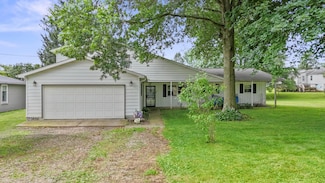 1315 Lake Dr, Ashland, OH 44805