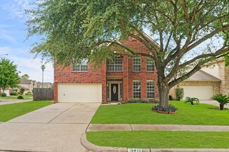 15810 Mission View Ct, Houston, TX 77083