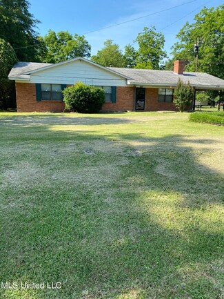 6325 Friendship Rd W, Sumner, MS 38957