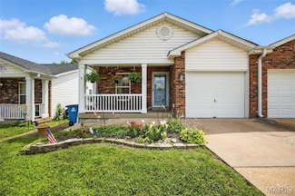 110 Kearney St, Saint Louis, MO 63125